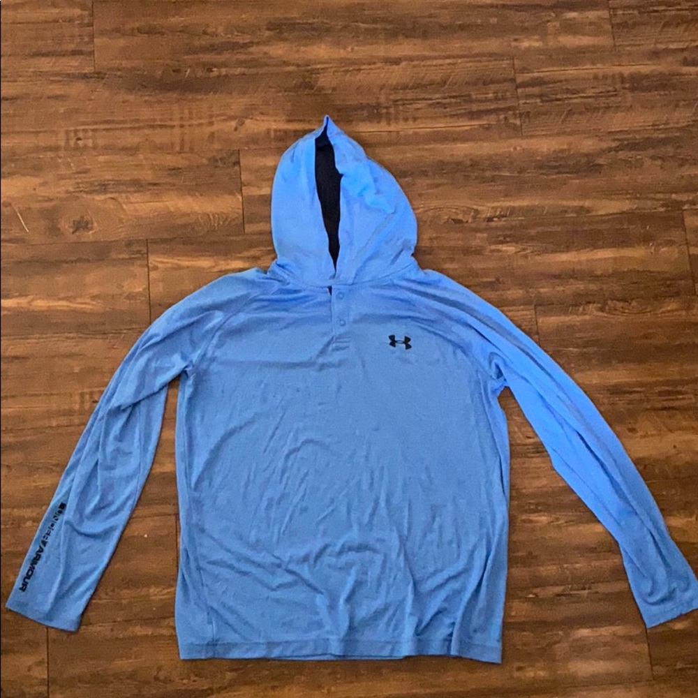 Light weight Under Armour Hoodie!